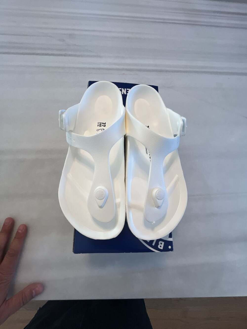 Birkenstock Gizeh EVA Size 37 White Sandals US Women’s 6
